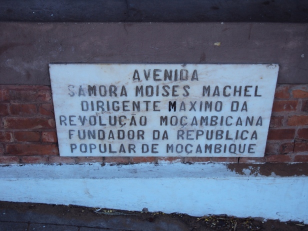 Avenida Samora Machel