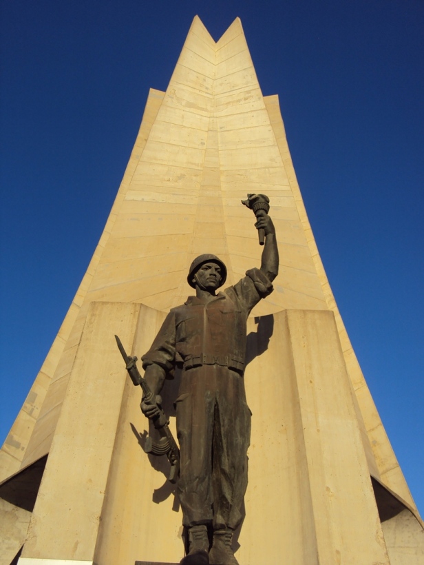 Monumento a la Independencia en Argel, Argelia
