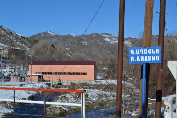 Acueducto en la Frontera entre Armenia y Nagorno-Karabakh