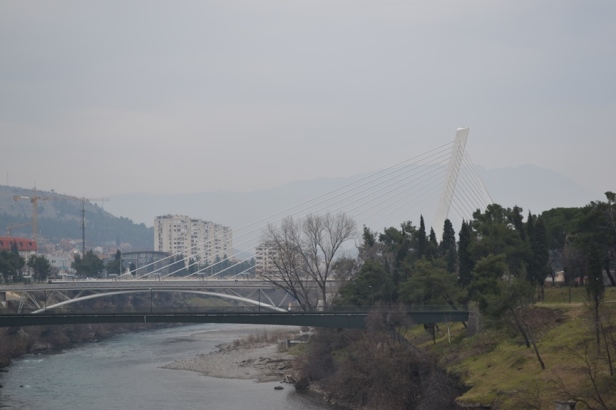 Río en el centro de Podgorica