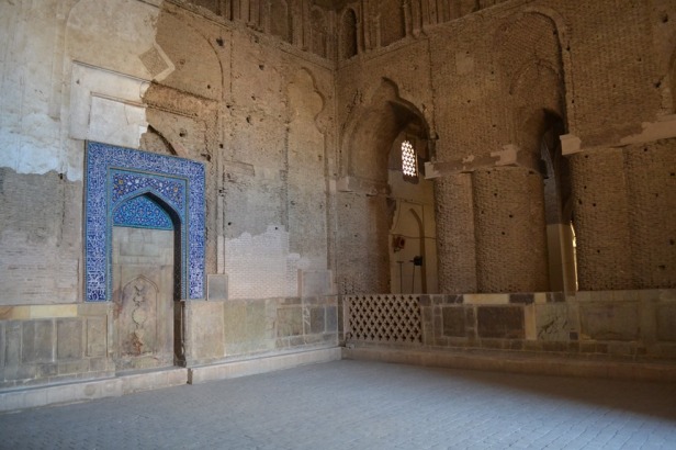 Interior de la Mezquita Jameh